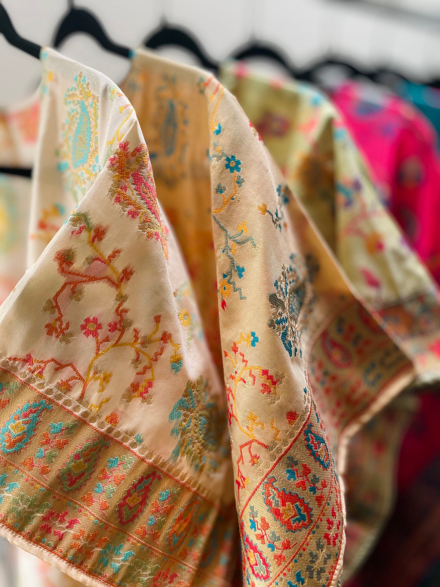 Pista Silk Kimono